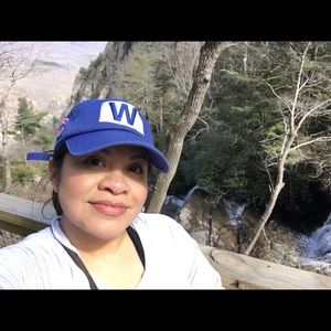 Meet your Posher, Araceli